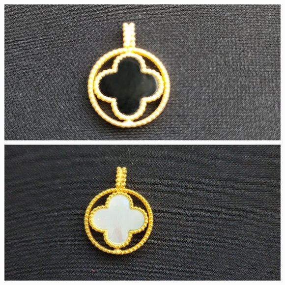 Jewelry - Gold pendant